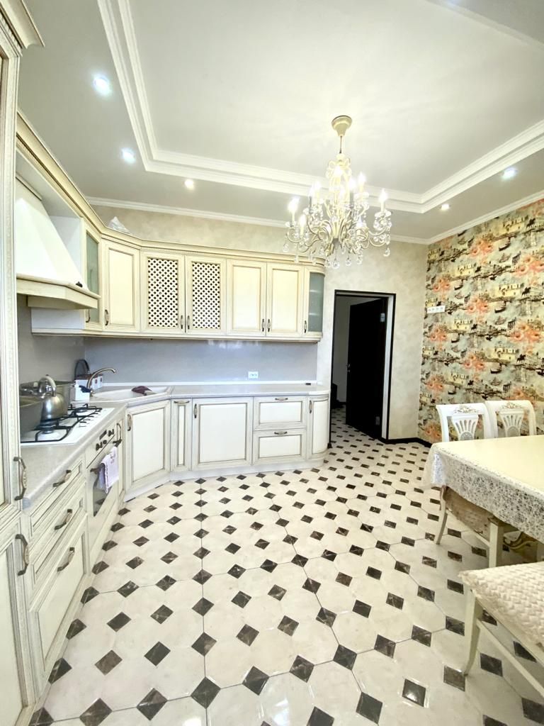 Продажа 3-комнатной квартиры, Пятигорск, Воровского ул,  78А