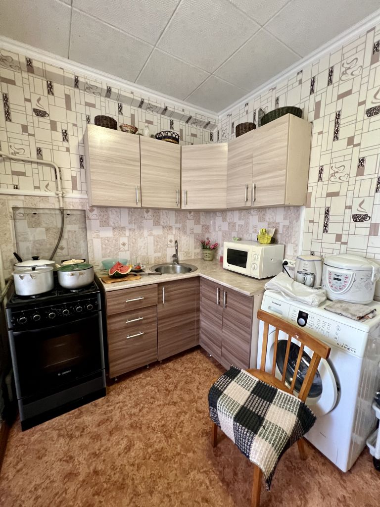 Продажа 2-комнатной квартиры, Ессентуки, Октябрьская ул,  446