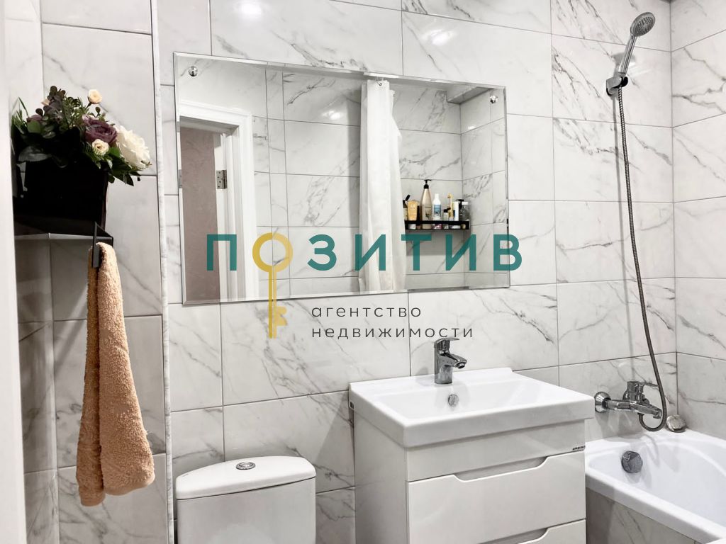Продажа 2-комнатной квартиры, Пятигорск, Адмиральского ул,  8к4