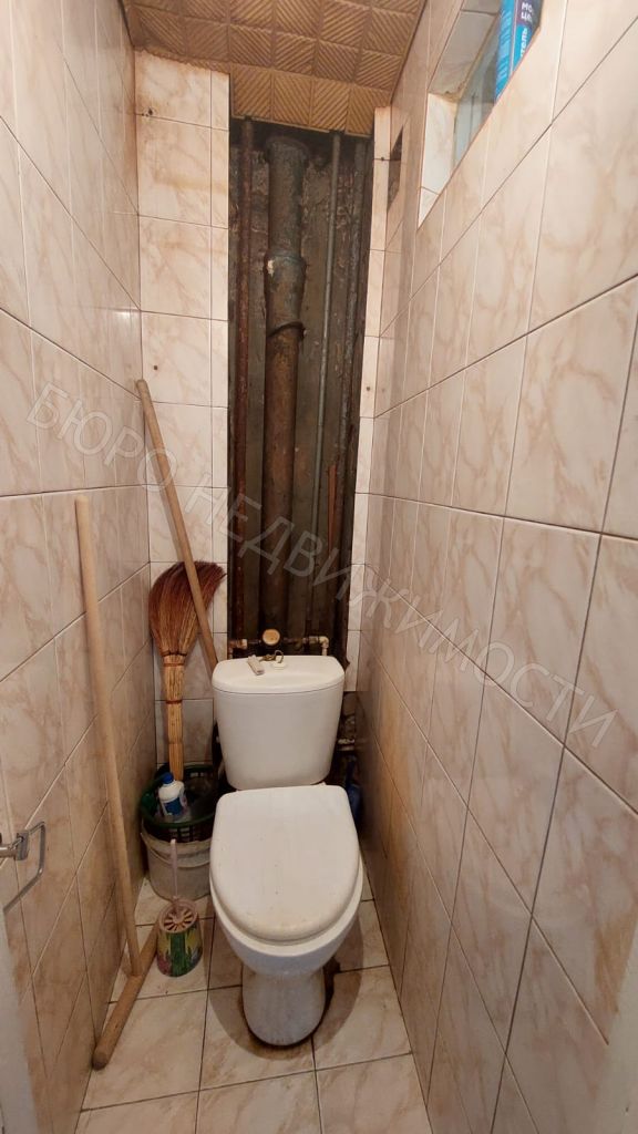 Продажа 3-комнатной квартиры, Балашов, Нефтяная ул,  48