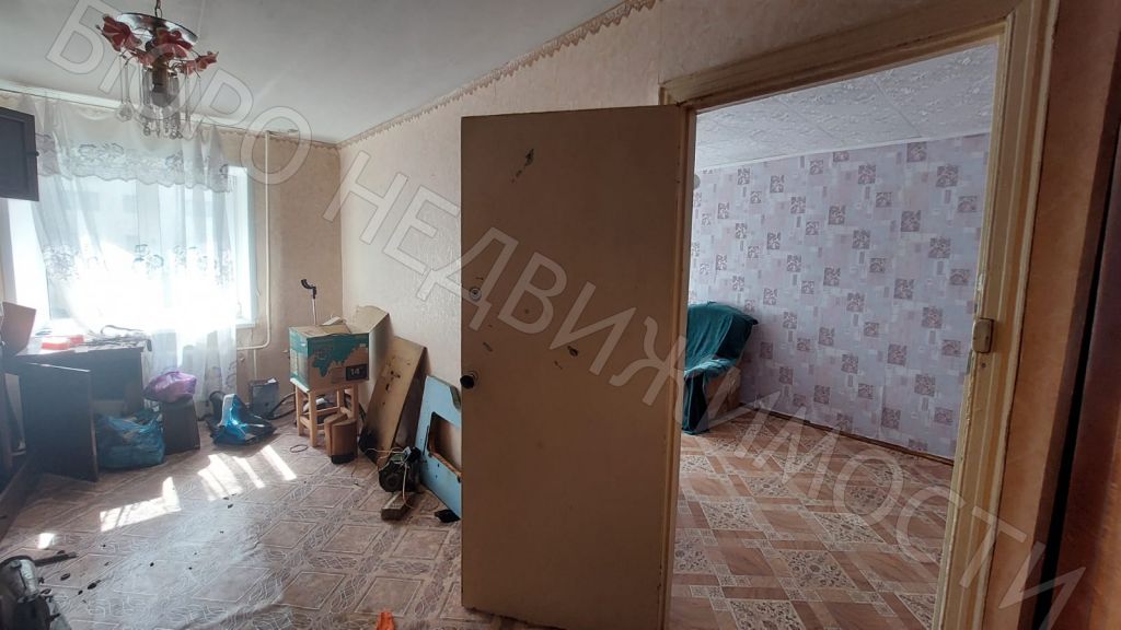 Продажа 3-комнатной квартиры, Балашов, Нефтяная ул,  48