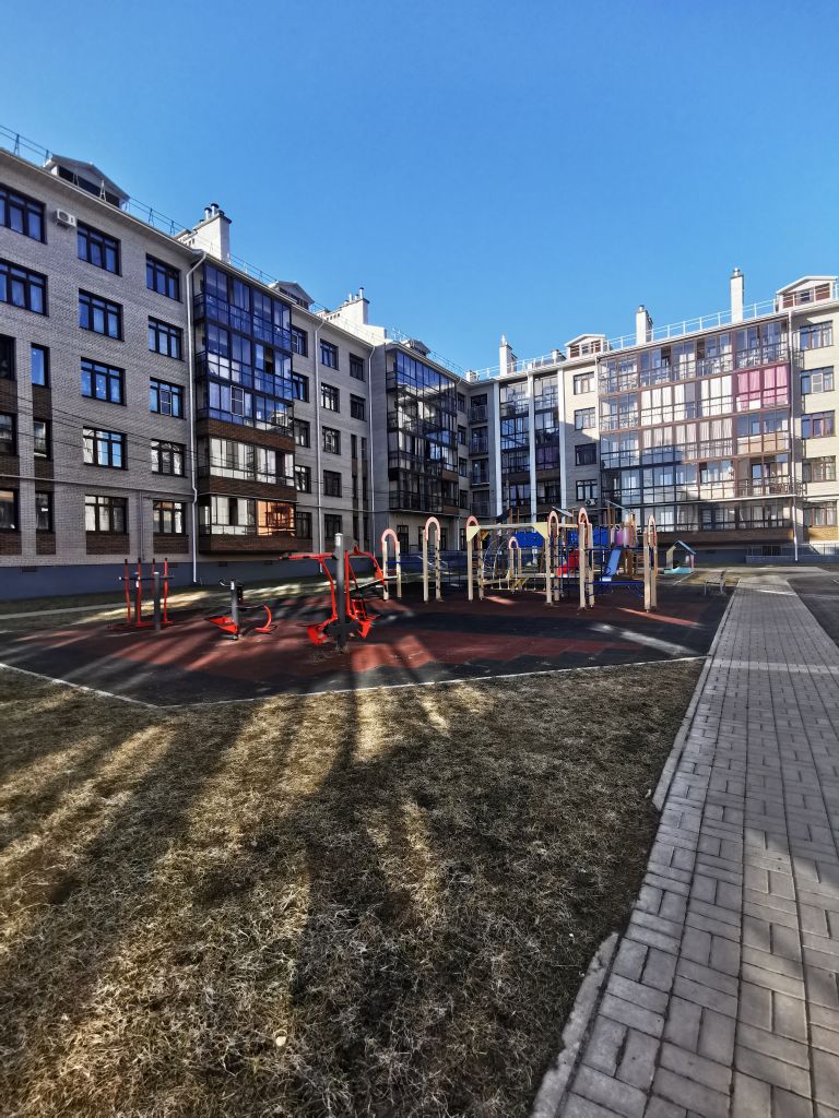 Продажа 1-комнатной квартиры, Красный Бор, Большая Заозерная ул,  37