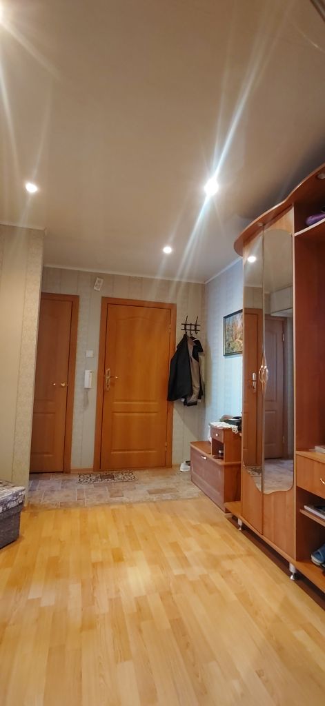 Продажа 3-комнатной квартиры, Тверь, Королева ул,  18