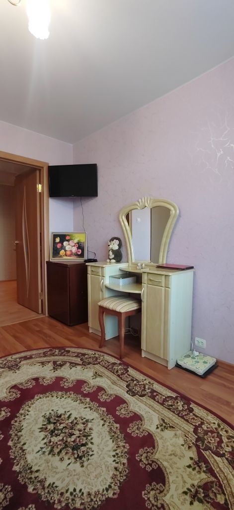 Продажа 3-комнатной квартиры, Тверь, Королева ул,  18