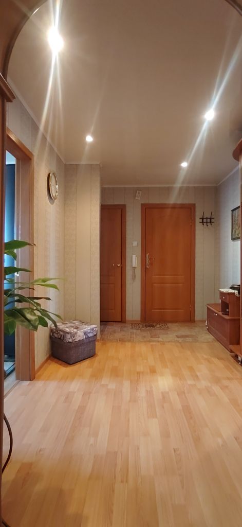 Продажа 3-комнатной квартиры, Тверь, Королева ул,  18