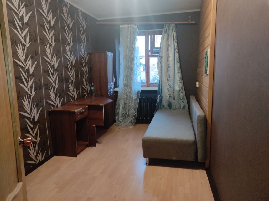 Продажа 2-комнатной квартиры, Смоленск, Кирова ул,  20