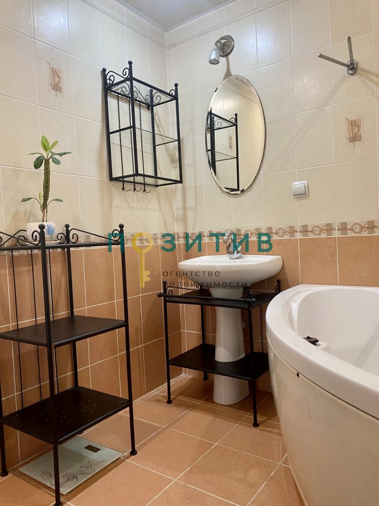 Продажа 1-комнатной квартиры, Пятигорск, Адмиральского ул,  6А