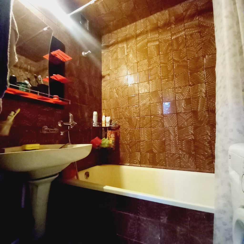 Продажа 3-комнатной квартиры, Ессентуки, Вокзальная ул,  57