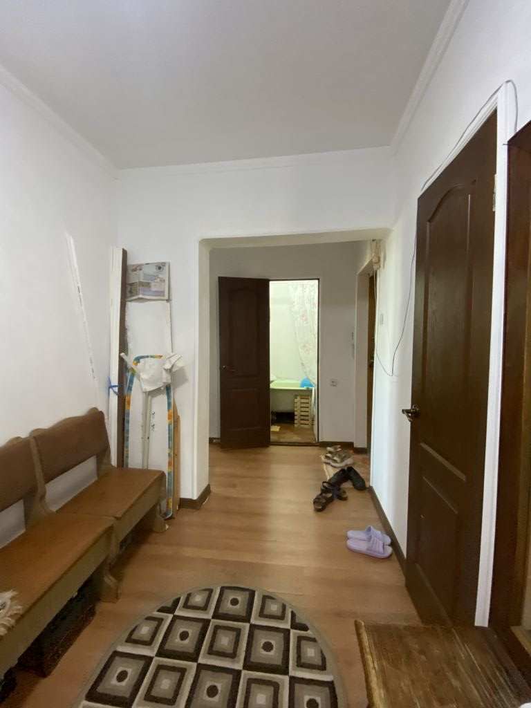 Продажа 3-комнатной квартиры, Пятигорск, Адмиральского ул,  2к3