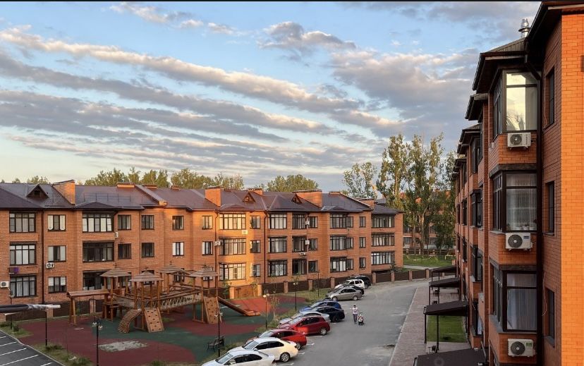 Продажа 2-комнатной квартиры, Пятигорск, Озерная ул,  2Жк1