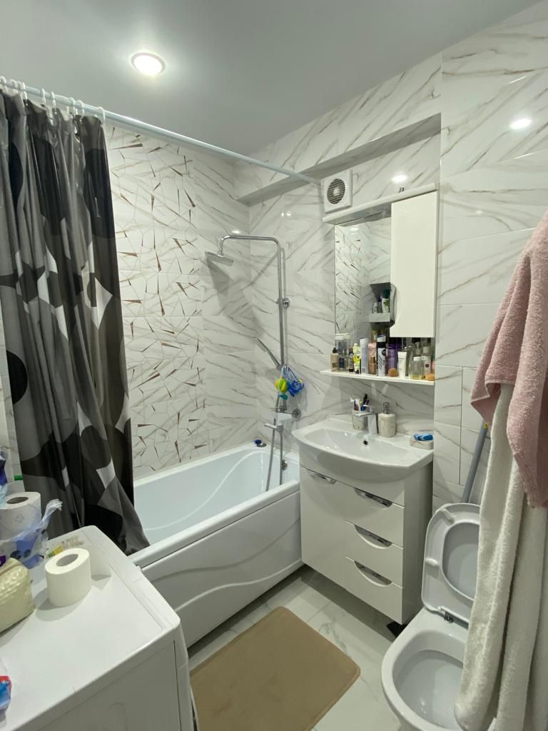 Продажа 3-комнатной квартиры, Ессентуки, Урицкого ул,  38