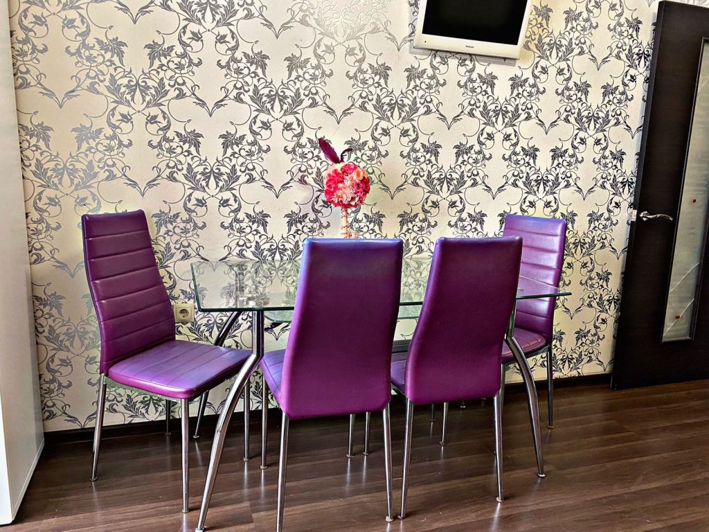 Продажа 2-комнатной квартиры, Пятигорск, Нежнова ул,  21к3