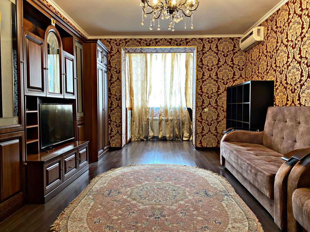 Продажа 2-комнатной квартиры, Пятигорск, Нежнова ул,  21к3