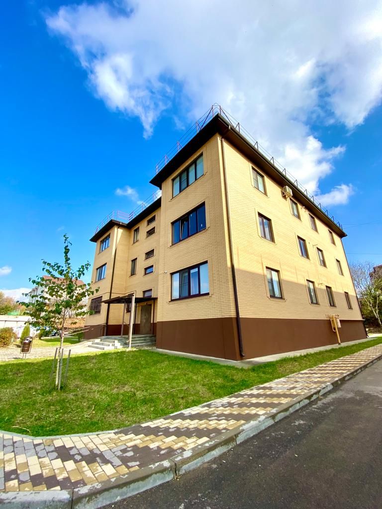 Продажа 2-комнатной квартиры, Пятигорск, Приозерная ул,  2Б