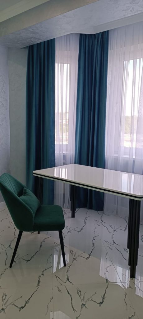 Продажа 2-комнатной квартиры, Пятигорск, Адмиральского ул,  1А