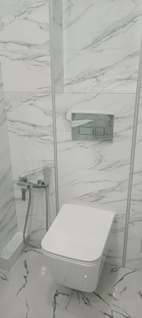 Продажа 2-комнатной квартиры, Пятигорск, Адмиральского ул,  1А