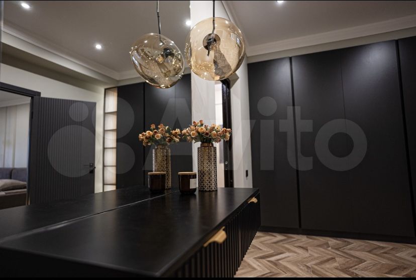 Продажа 2-комнатной квартиры, Пятигорск, Адмиральского ул,  1А