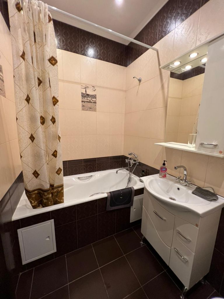 Продажа 1-комнатной квартиры, Ессентуки, Новопятигорская ул,  1/2