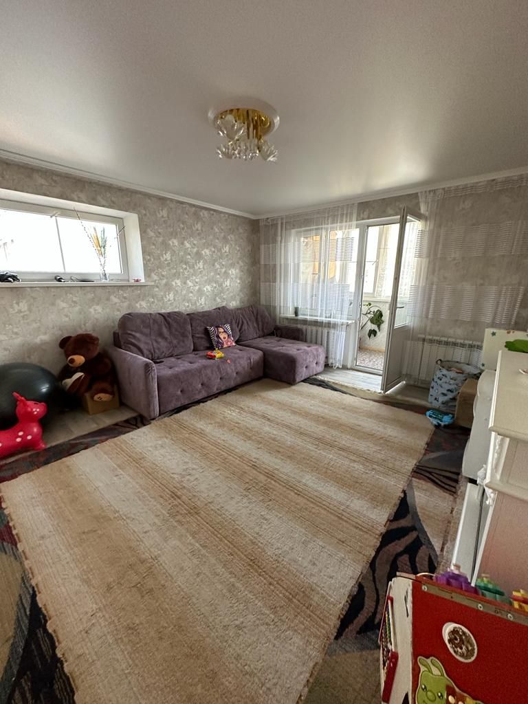 Продажа 2-комнатной квартиры, Ессентуки, Октябрьская ул,  422