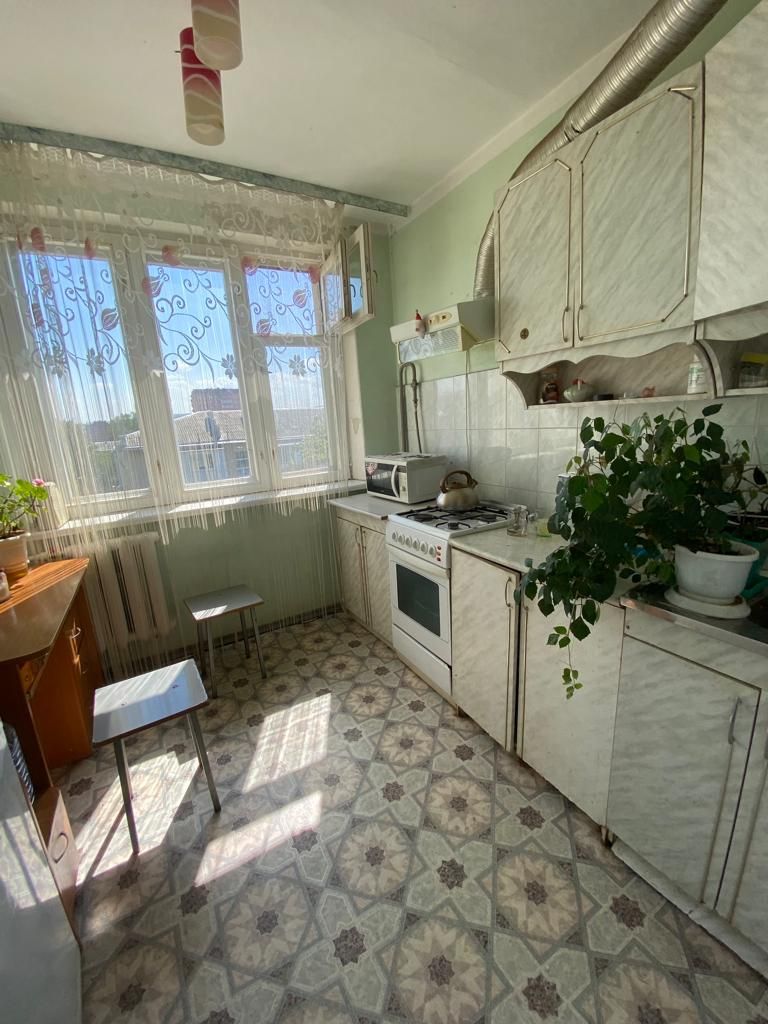 Продажа 2-комнатной квартиры, Ессентуки, Октябрьская ул,  448