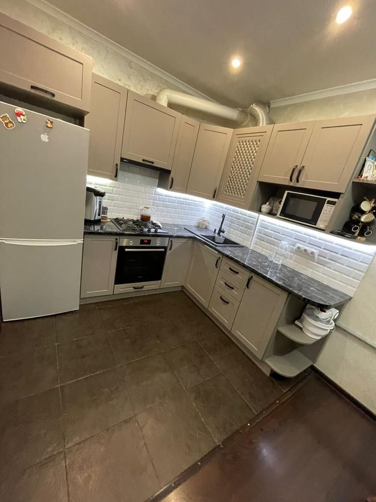 Продажа 3-комнатной квартиры, Ставропольский, Павлова,  45Г