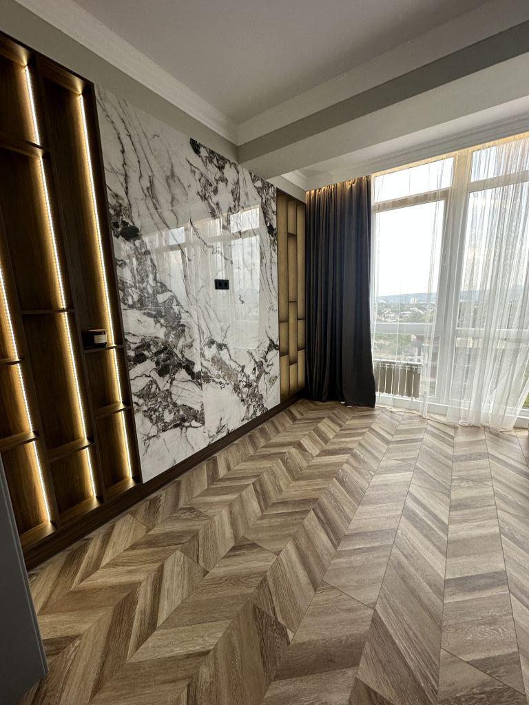 Продажа 2-комнатной квартиры, Пятигорск, Адмиральского ул,  1а