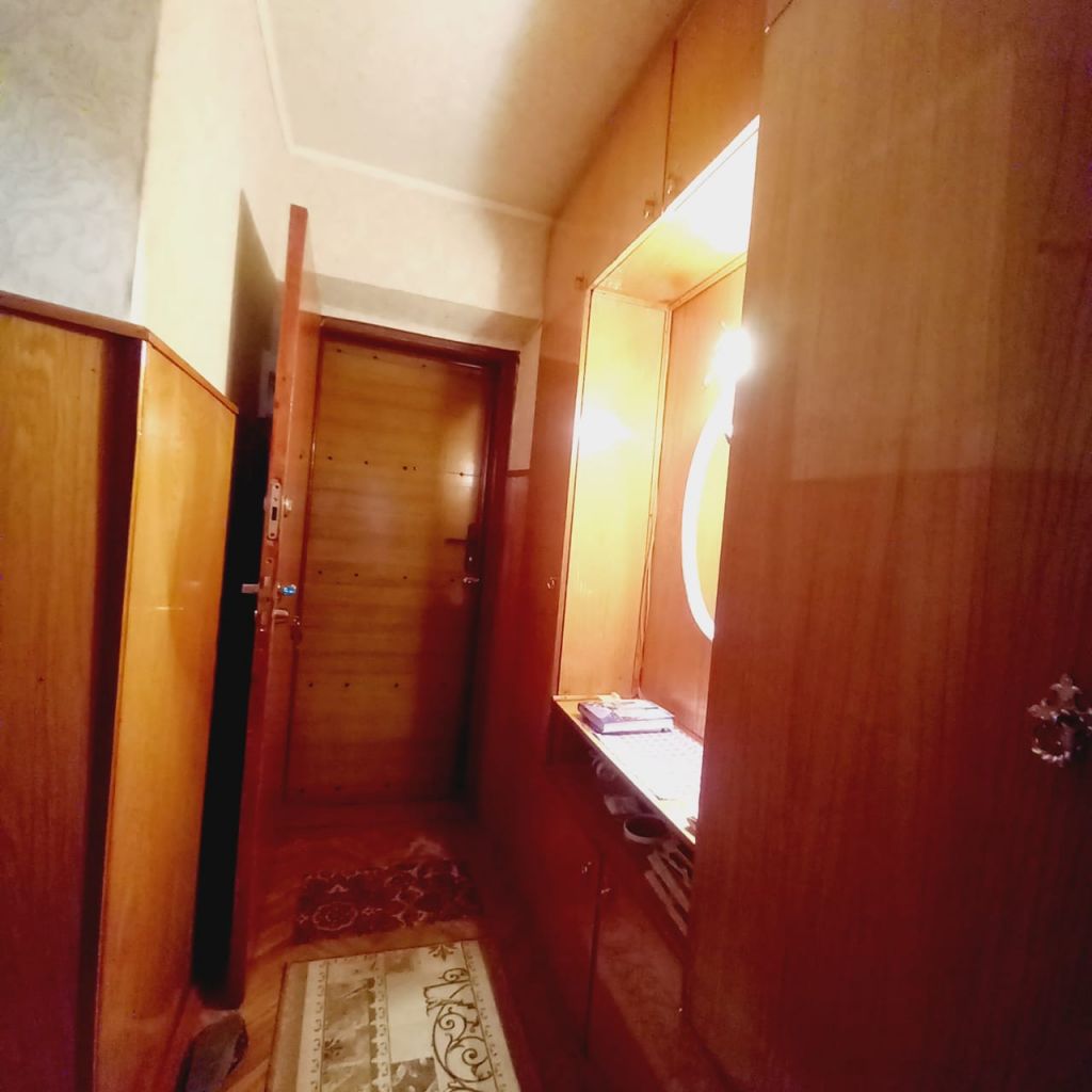 Продажа 2-комнатной квартиры, Ессентуки, Пятигорская ул,  142