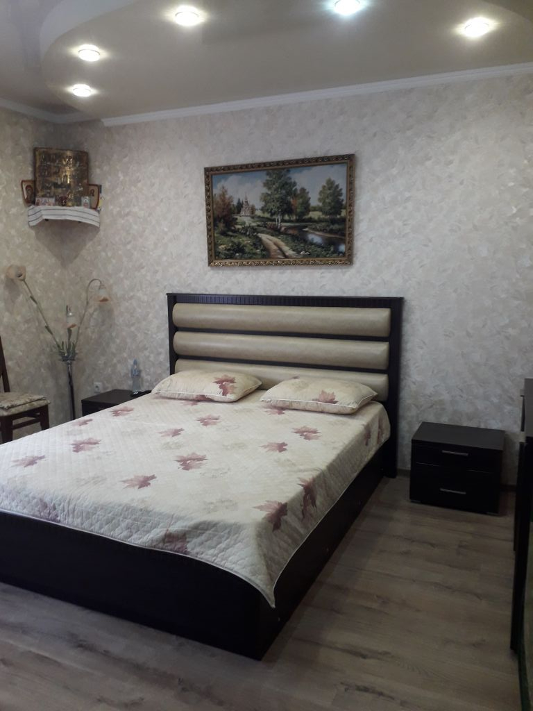 Продажа 4-комнатной квартиры, Батайск, Вильямса ул