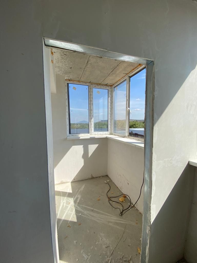 Продажа 2-комнатной квартиры, Ессентуки, Шмидта ул,  100