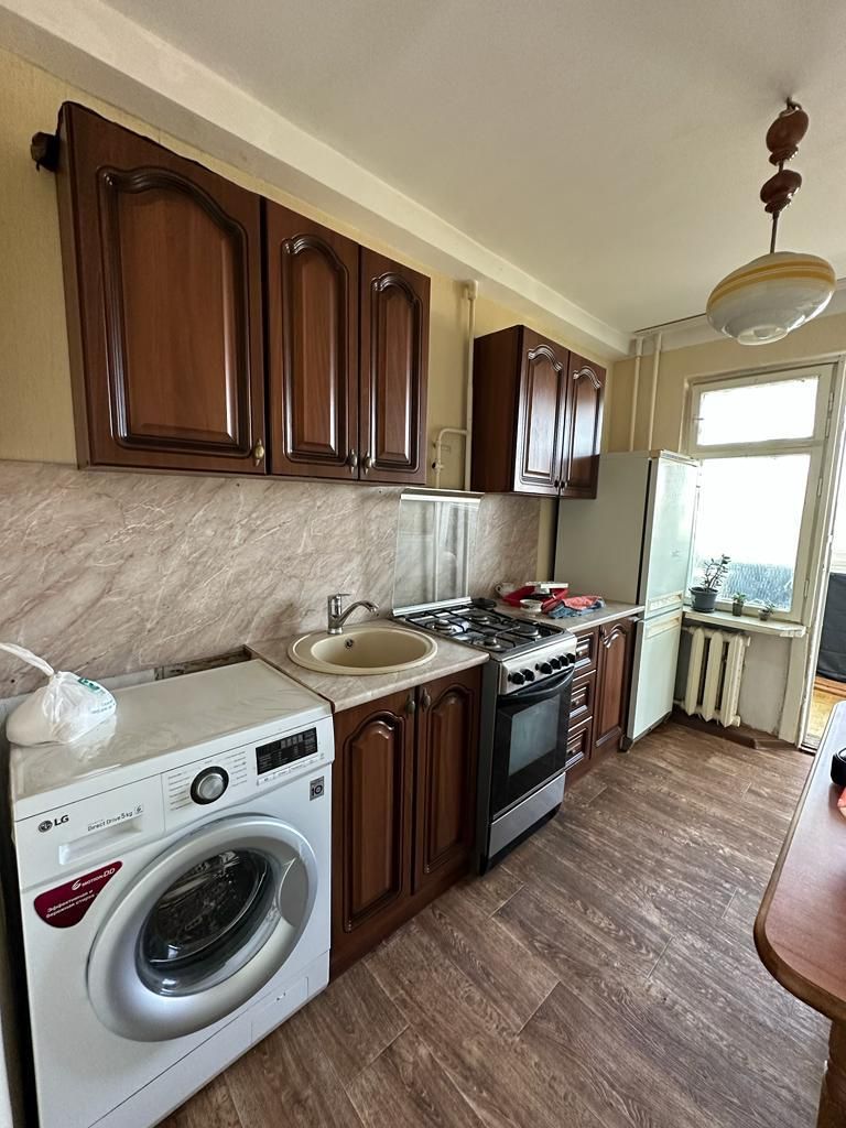 Продажа 2-комнатной квартиры, Ессентуки, Октябрьская ул,  422