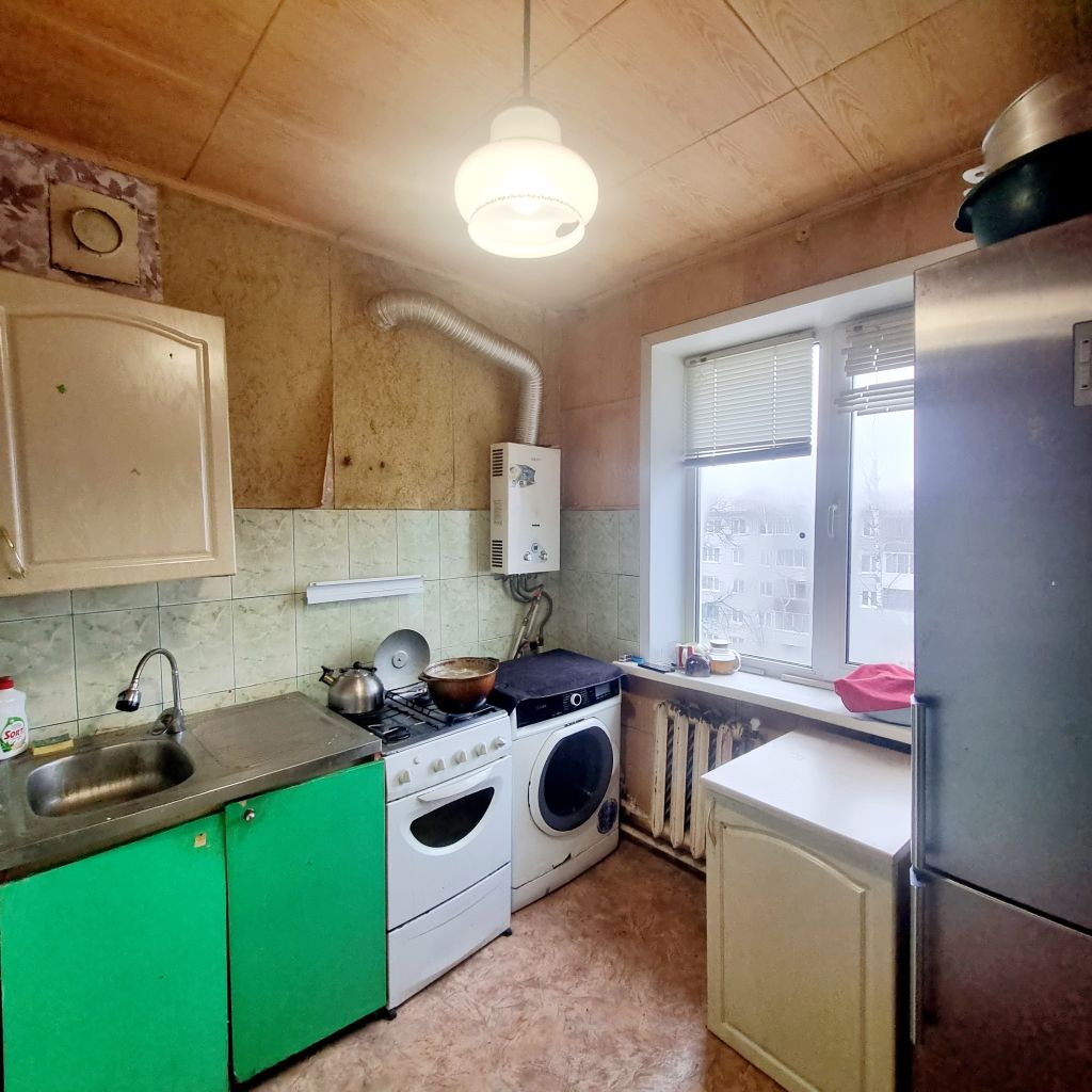 Продажа 2-комнатной квартиры, Грицовский, Первомайская ,  6