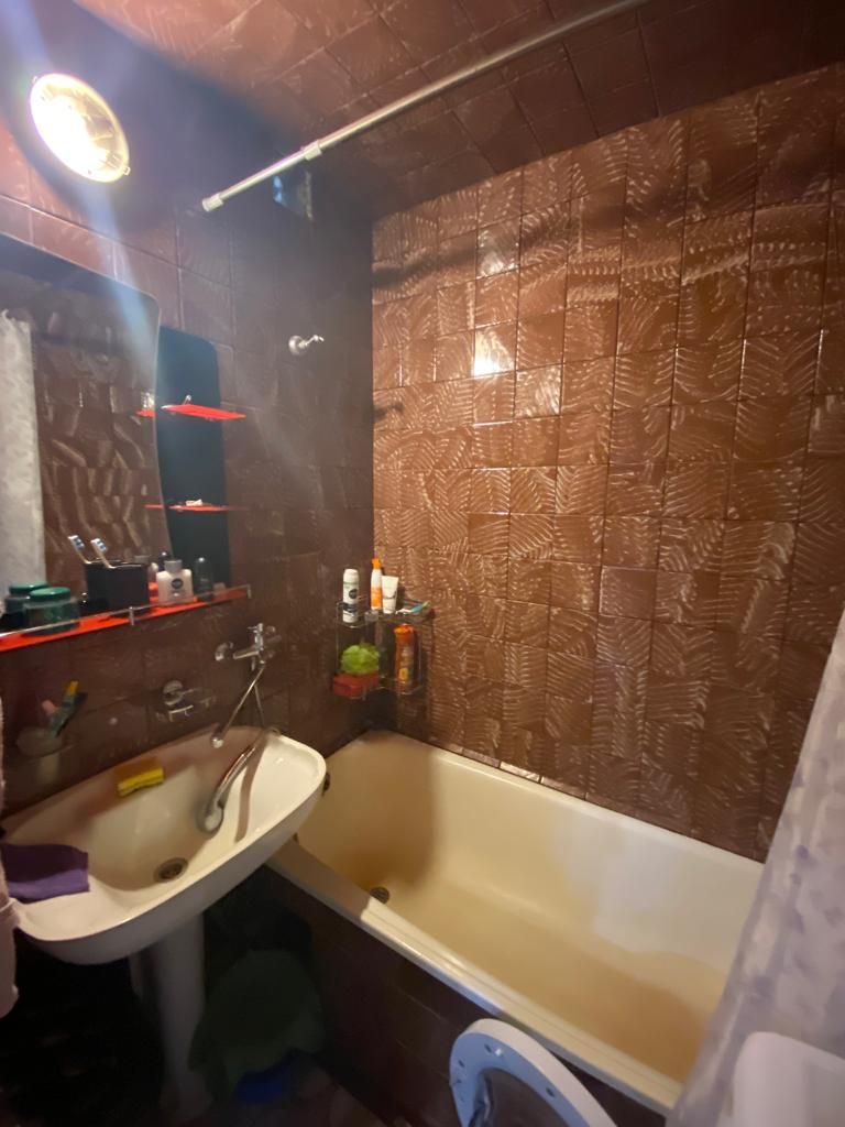 Продажа 3-комнатной квартиры, Ессентуки, Вокзальная ул,  57