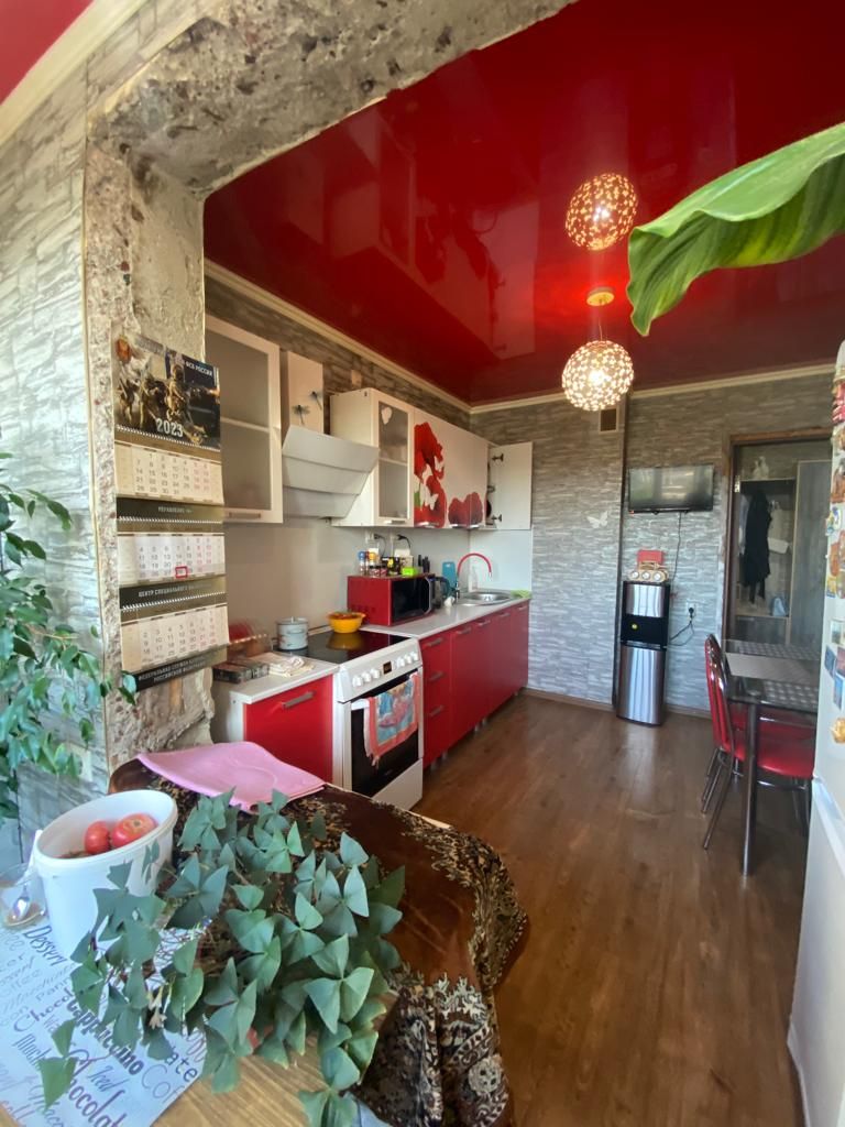 Продажа 3-комнатной квартиры, Ессентуки, Вокзальная ул,  57