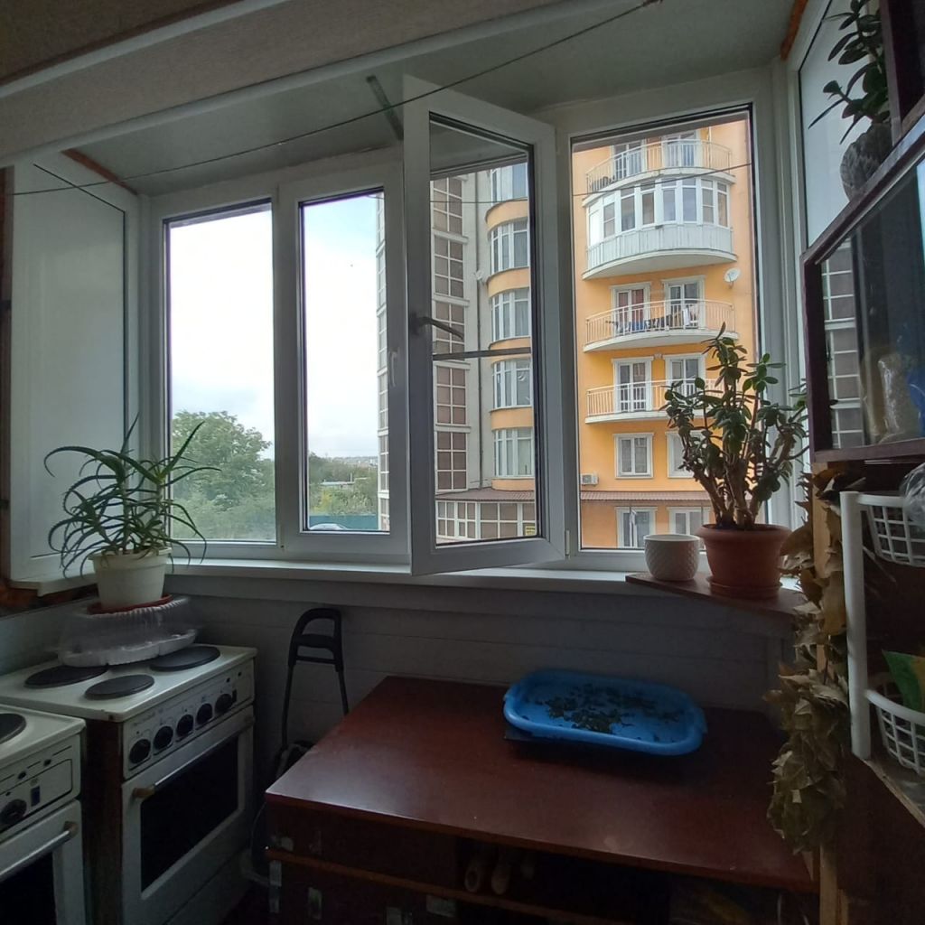 Продажа 3-комнатной квартиры, Ессентуки, Вокзальная ул,  57