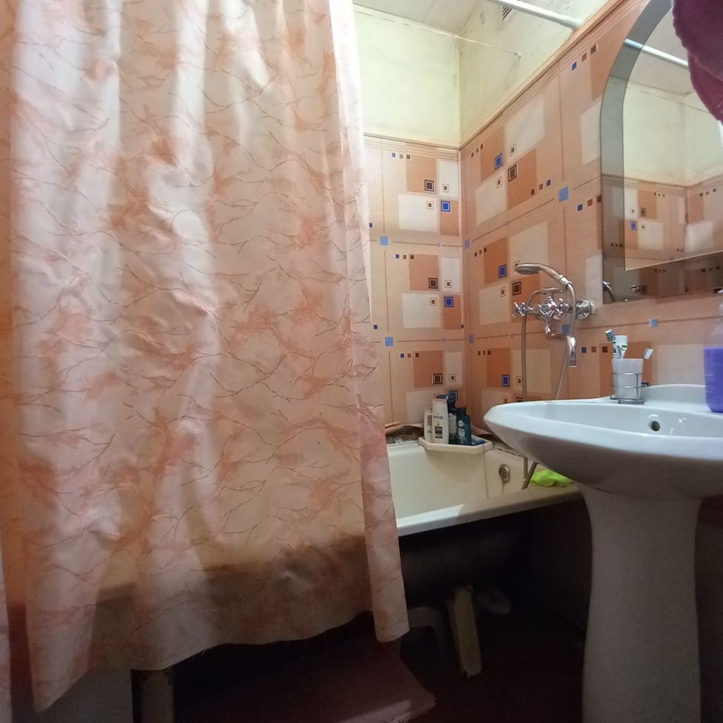 Продажа 3-комнатной квартиры, Ессентуки, Вокзальная ул,  57