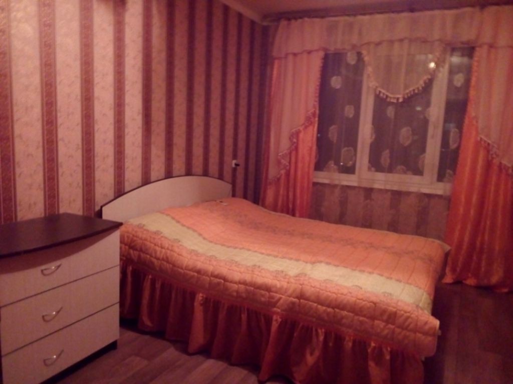 Продажа 1-комнатной квартиры, Губкин, Дзержинского ул,  119