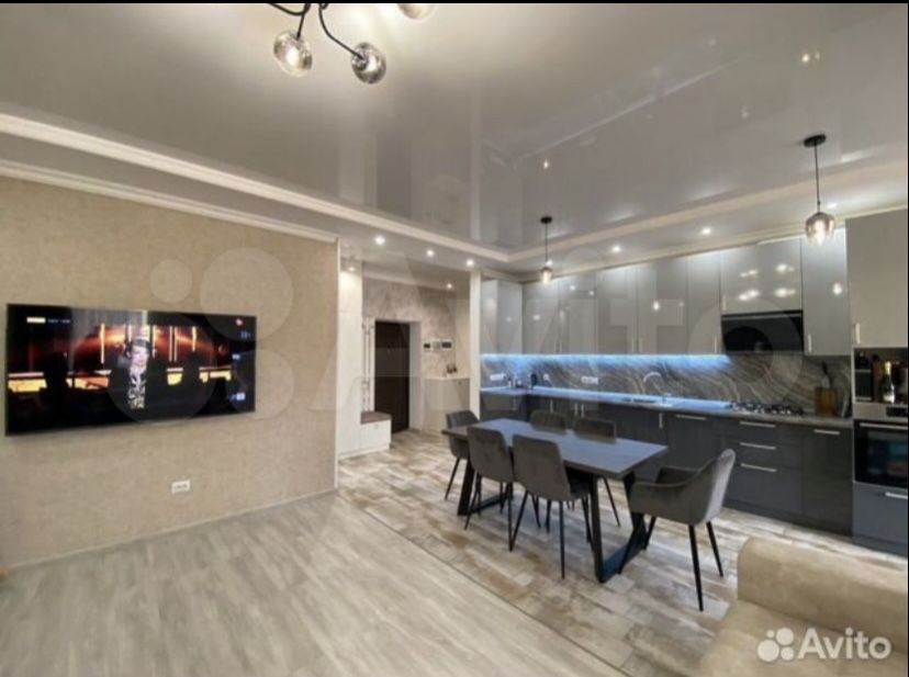 Продажа 2-комнатной квартиры, Пятигорск, Озерная ул,  2Д