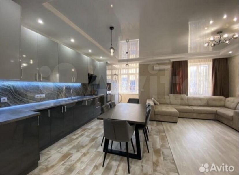 Продажа 2-комнатной квартиры, Пятигорск, Озерная ул,  2Д