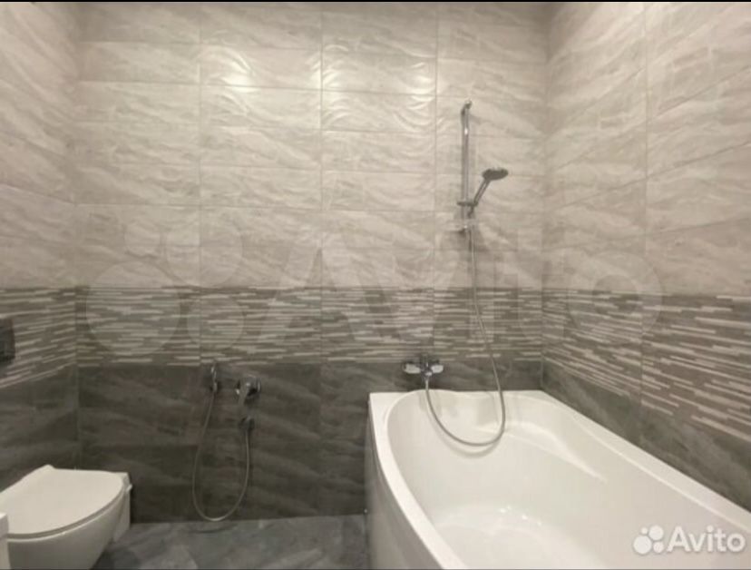 Продажа 2-комнатной квартиры, Пятигорск, Озерная ул,  2Д