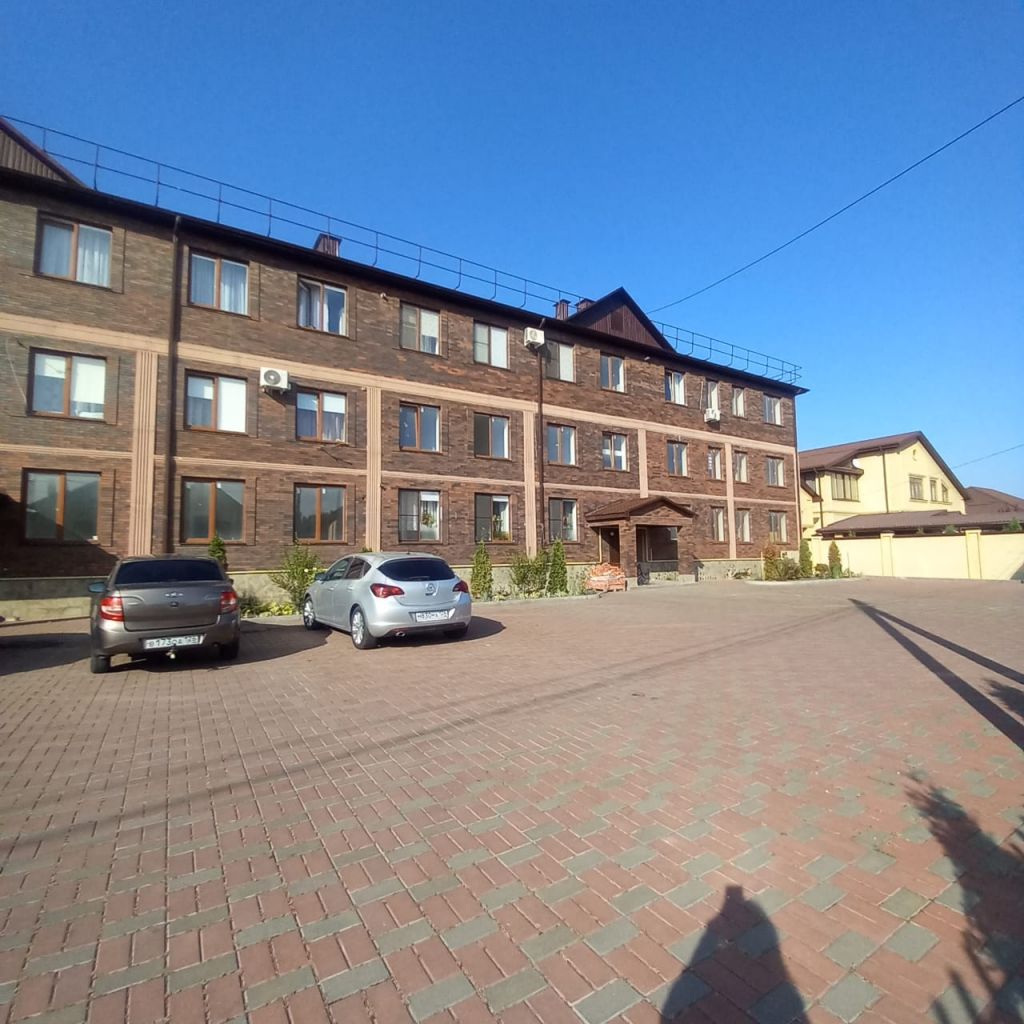 Продажа 2-комнатной квартиры, Ессентуки, Гаевского ул,  15