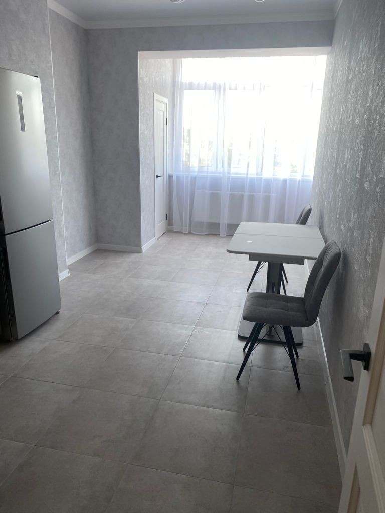 Продажа 2-комнатной квартиры, Пятигорск, Озерная ул,  2ж