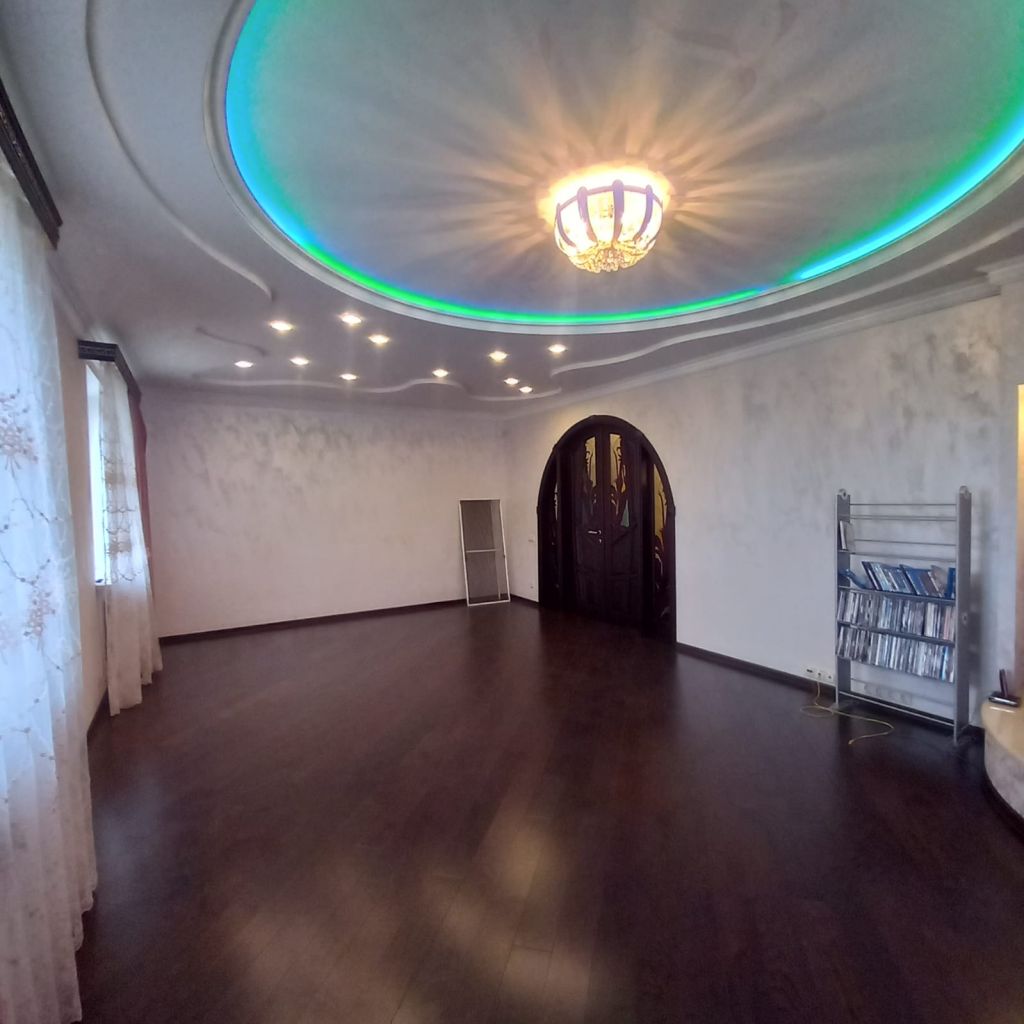 Продажа 3-комнатной квартиры, Ессентуки, Новопятигорская ул,  4А