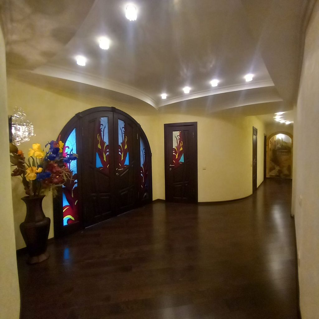 Продажа 3-комнатной квартиры, Ессентуки, Новопятигорская ул,  4А