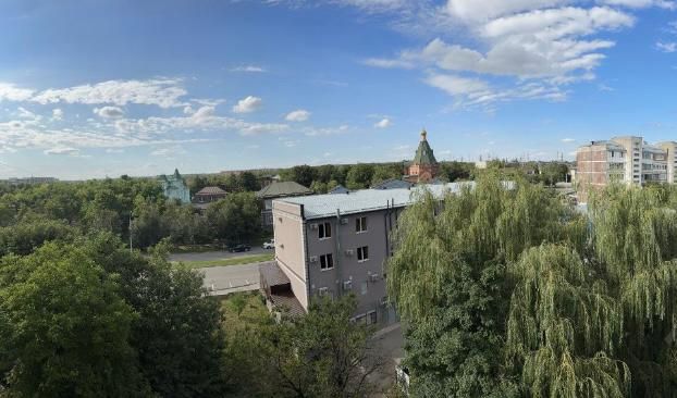 Продажа 2-комнатной квартиры, Ессентуки, Пятигорская ул,  114а