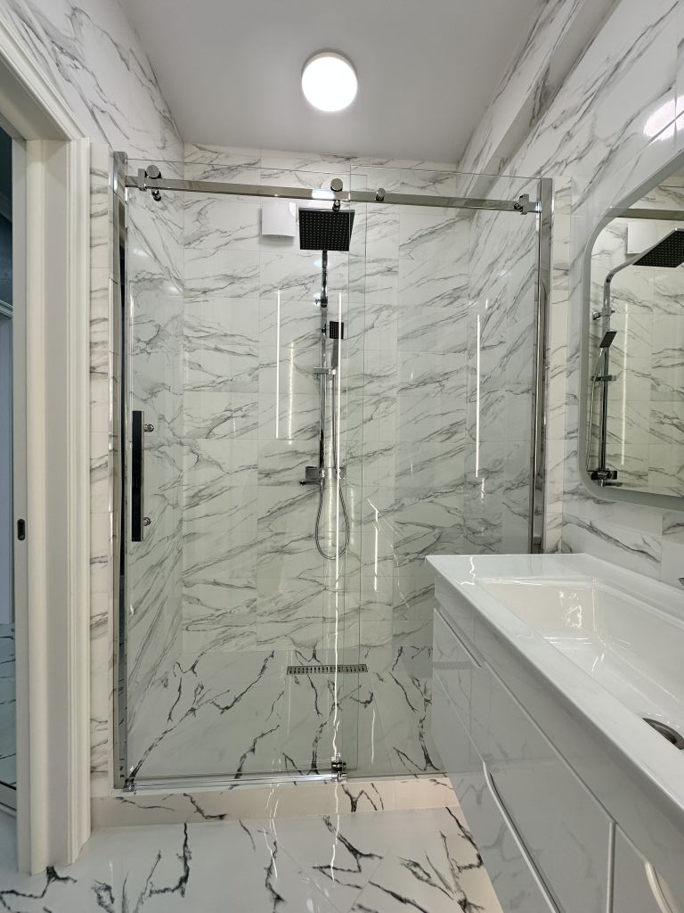 Продажа 2-комнатной квартиры, Пятигорск, Адмиральского ул,  1а