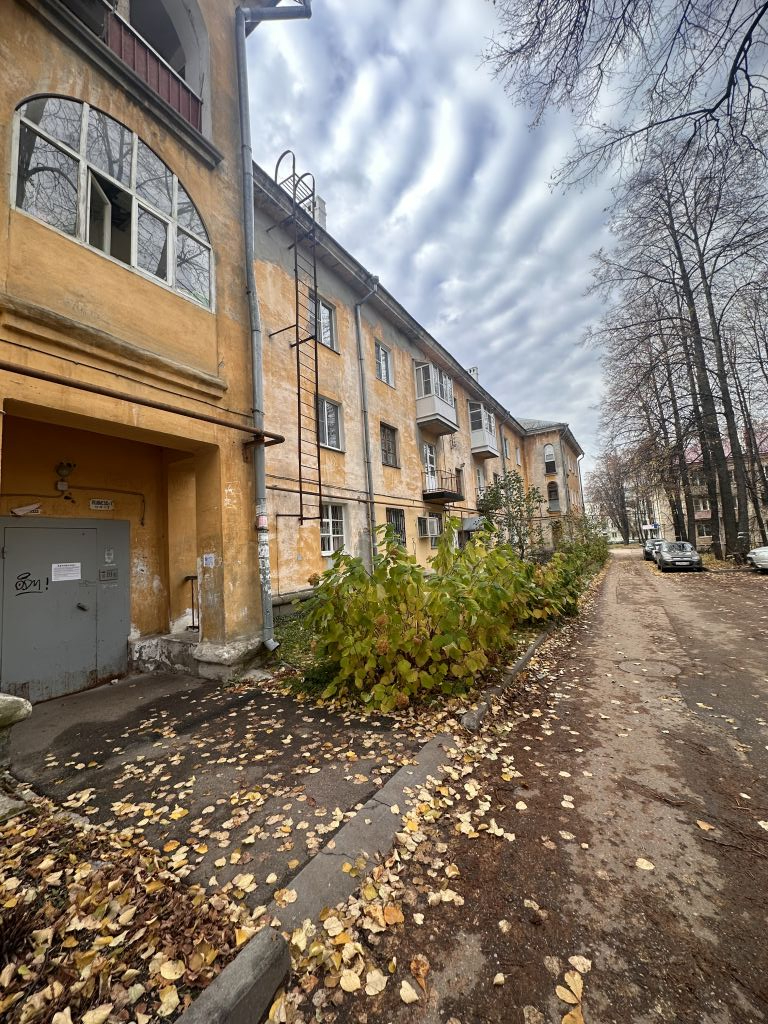 Продажа 3-комнатной квартиры, Кстово, Театральная ул,  19