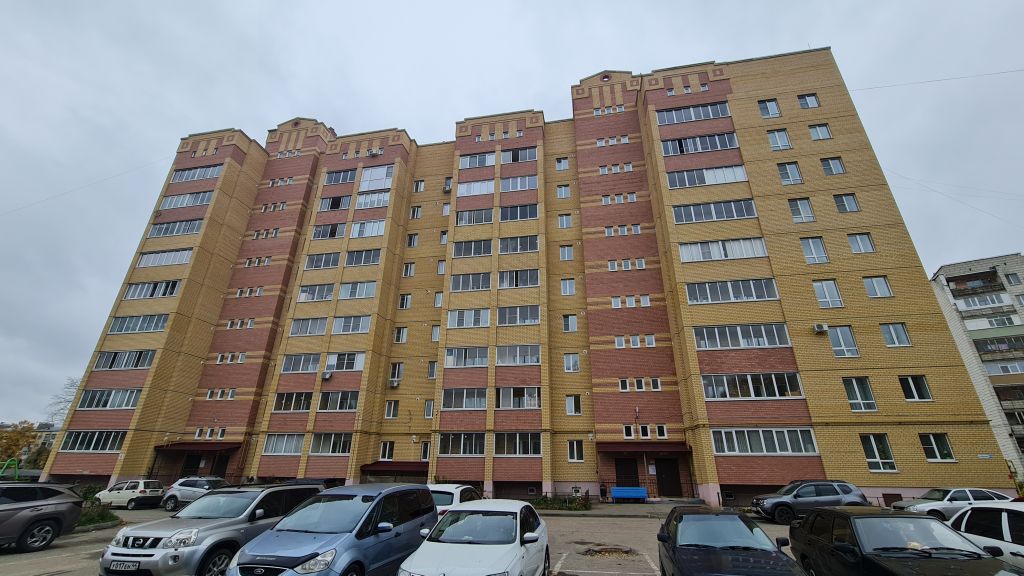 Продажа 3-комнатной квартиры, Кострома, Никитская ул,  92а