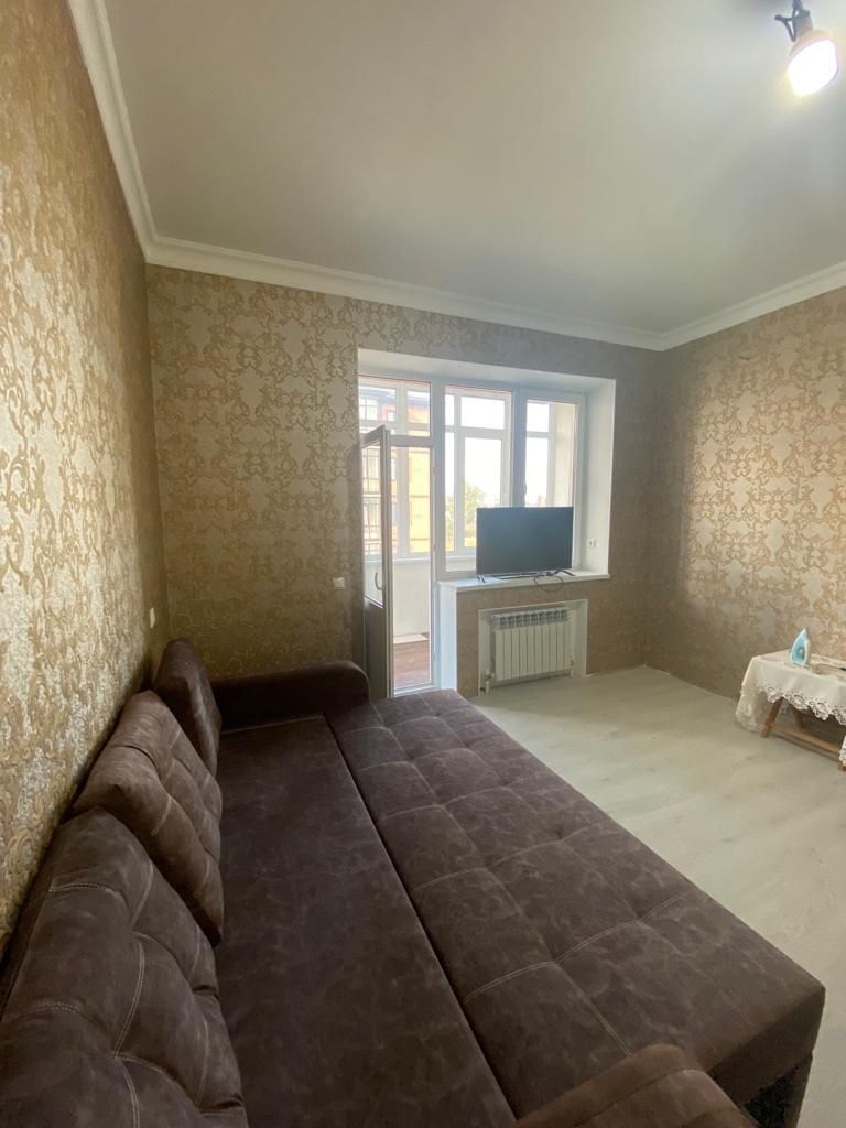 Продажа 2-комнатной квартиры, Ессентуки, Гаевского ул,  195