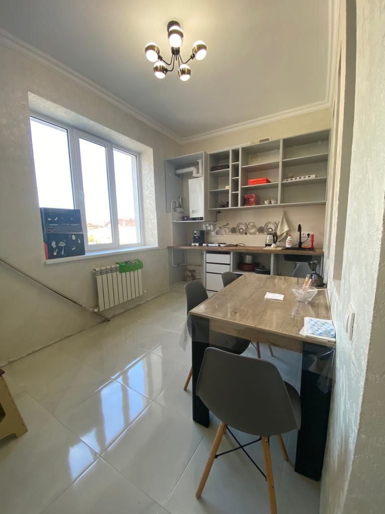 Продажа 2-комнатной квартиры, Ессентуки, Гаевского ул,  195