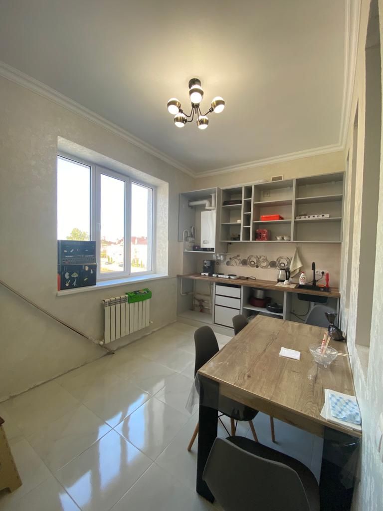 Продажа 2-комнатной квартиры, Ессентуки, Гаевского ул,  195